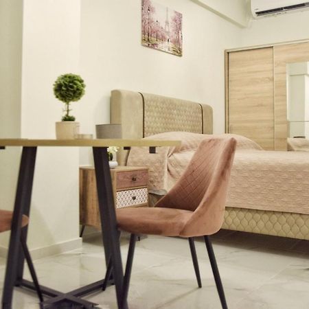 Dionisooss Apartment Atena Exterior foto